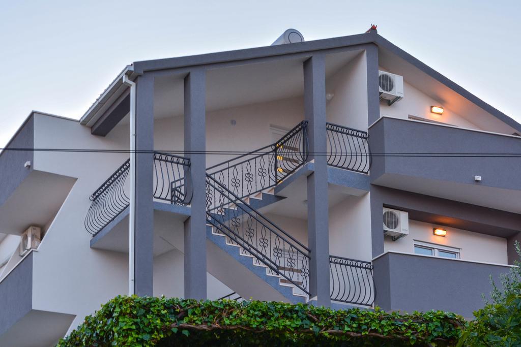 Luxury Apartments Villa Tea Трогир Экстерьер фото