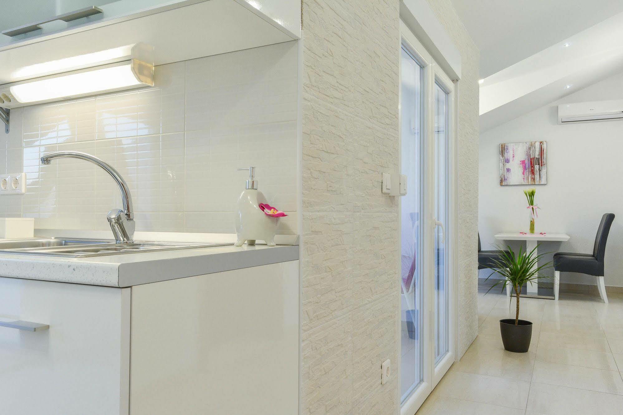 Luxury Apartments Villa Tea Трогир Экстерьер фото
