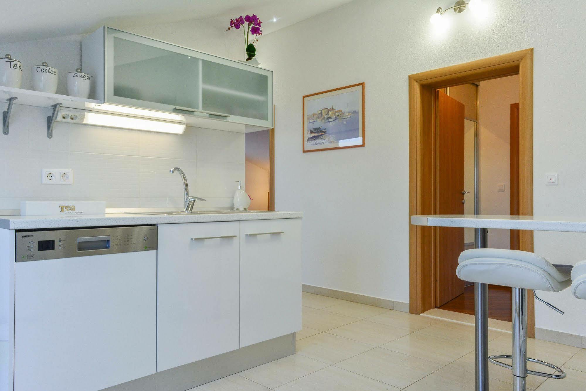 Luxury Apartments Villa Tea Трогир Экстерьер фото