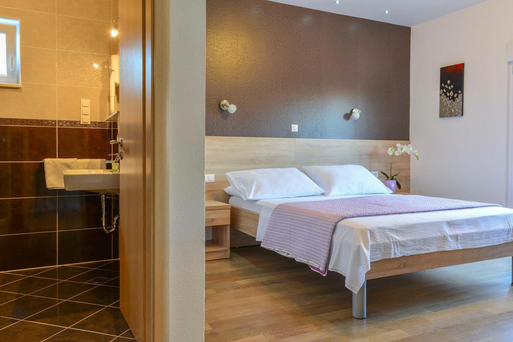Luxury Apartments Villa Tea Трогир Экстерьер фото